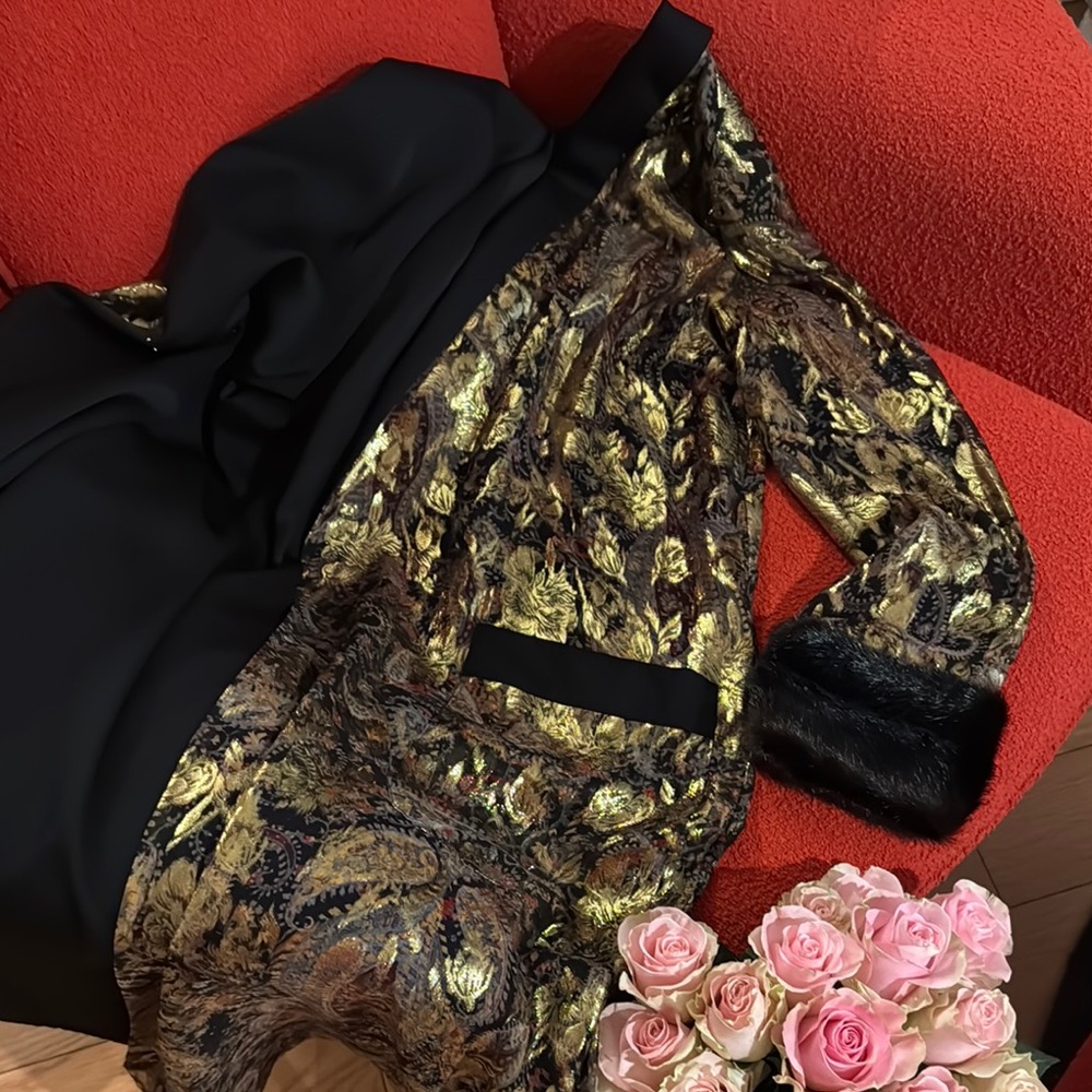 Elegant Gold and Black Robe with Fur sleeve Trim
